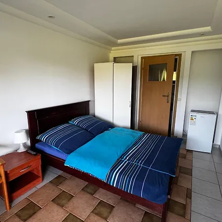 Pomerania U Oliwii 3*